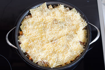Assemble Lasagna: